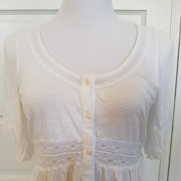American Eagle Outfitters Tops - American Eagle Outfitters lace trimmed blouse